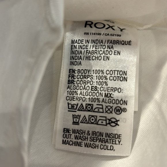 Levi’s premium high rise short and Roxy T-shirt, size: 8 - Picture 15 of 15